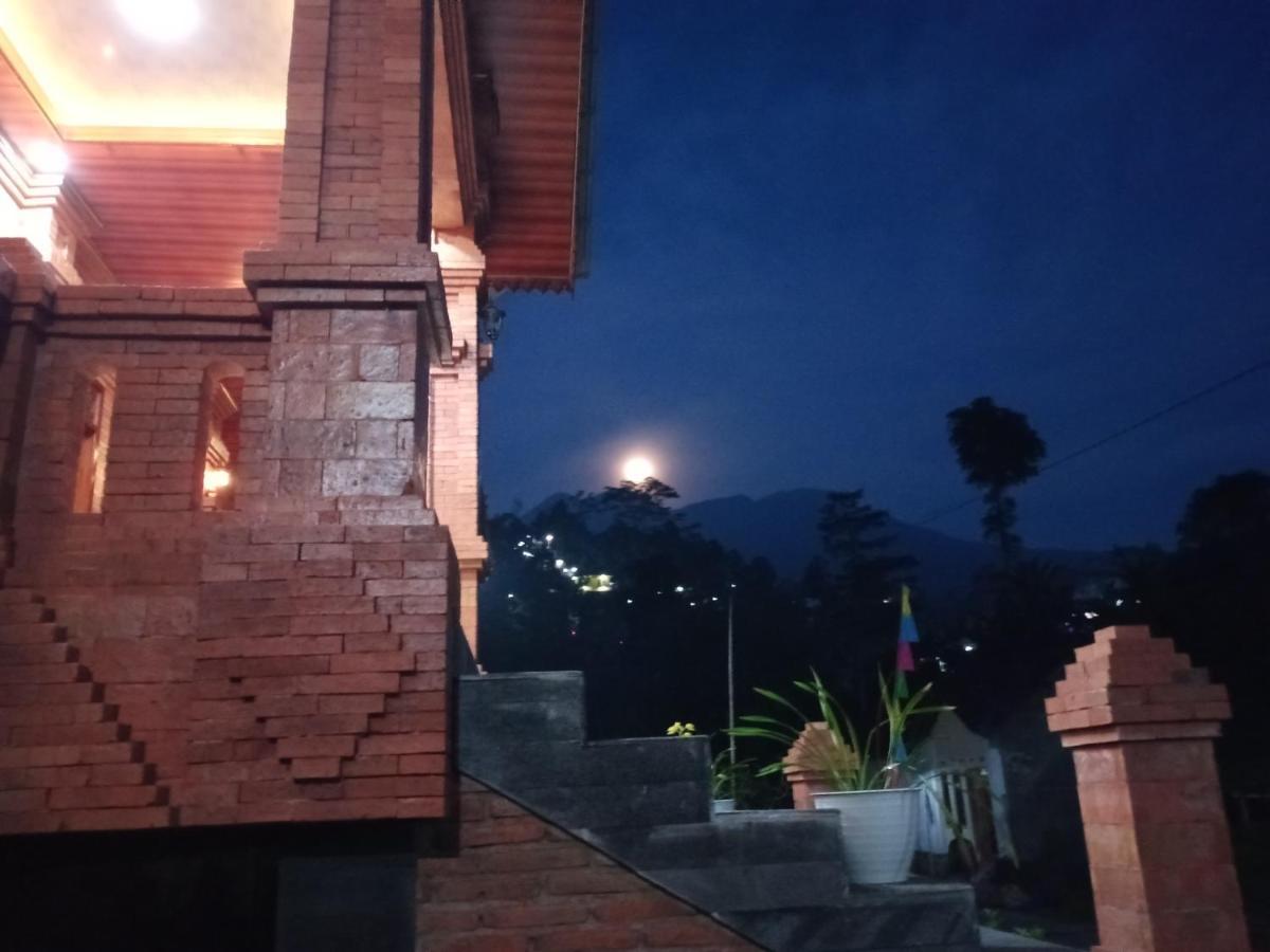 Villa Pringgitan Tawangmangu Bagian luar foto